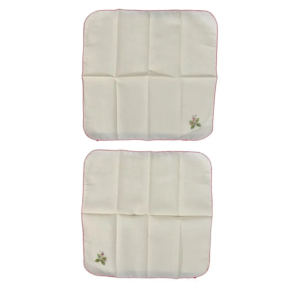 VTG Set of 4 Christmas Placemats and 4 Napkins Holly Linen White Red Dining Room